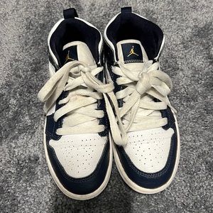 Boy's Nike Jordans
